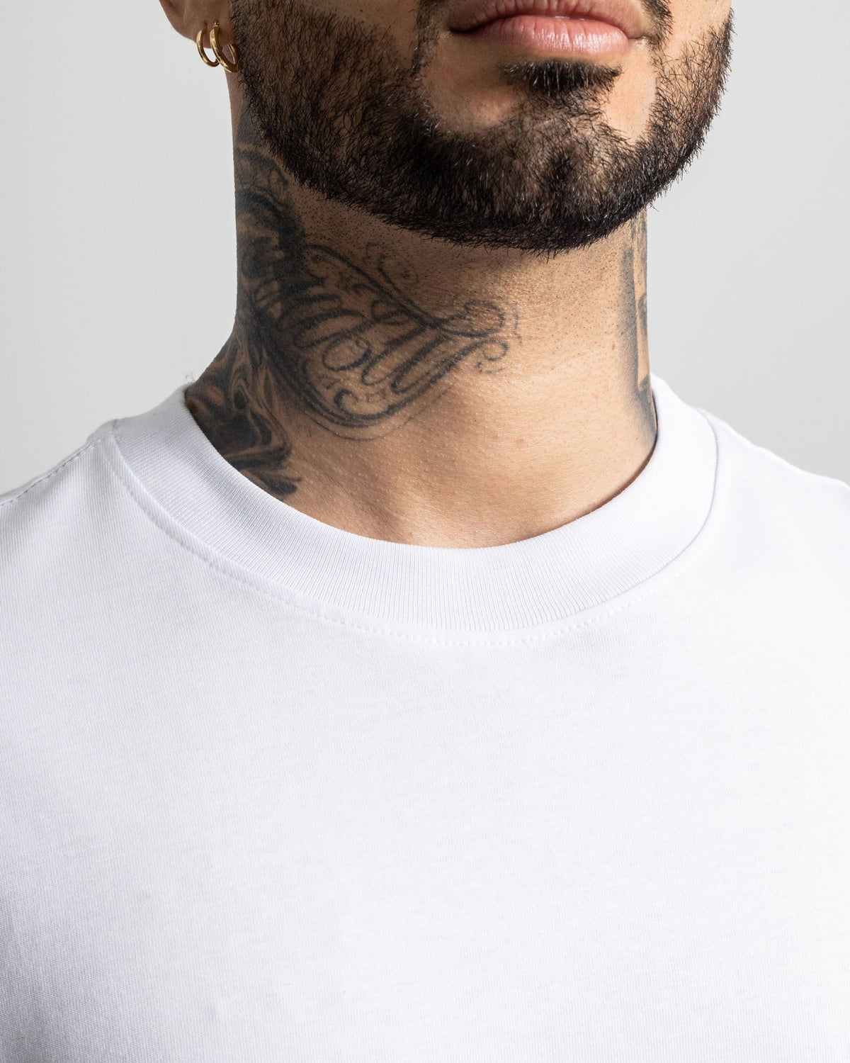 Camiseta básica blanca oversize